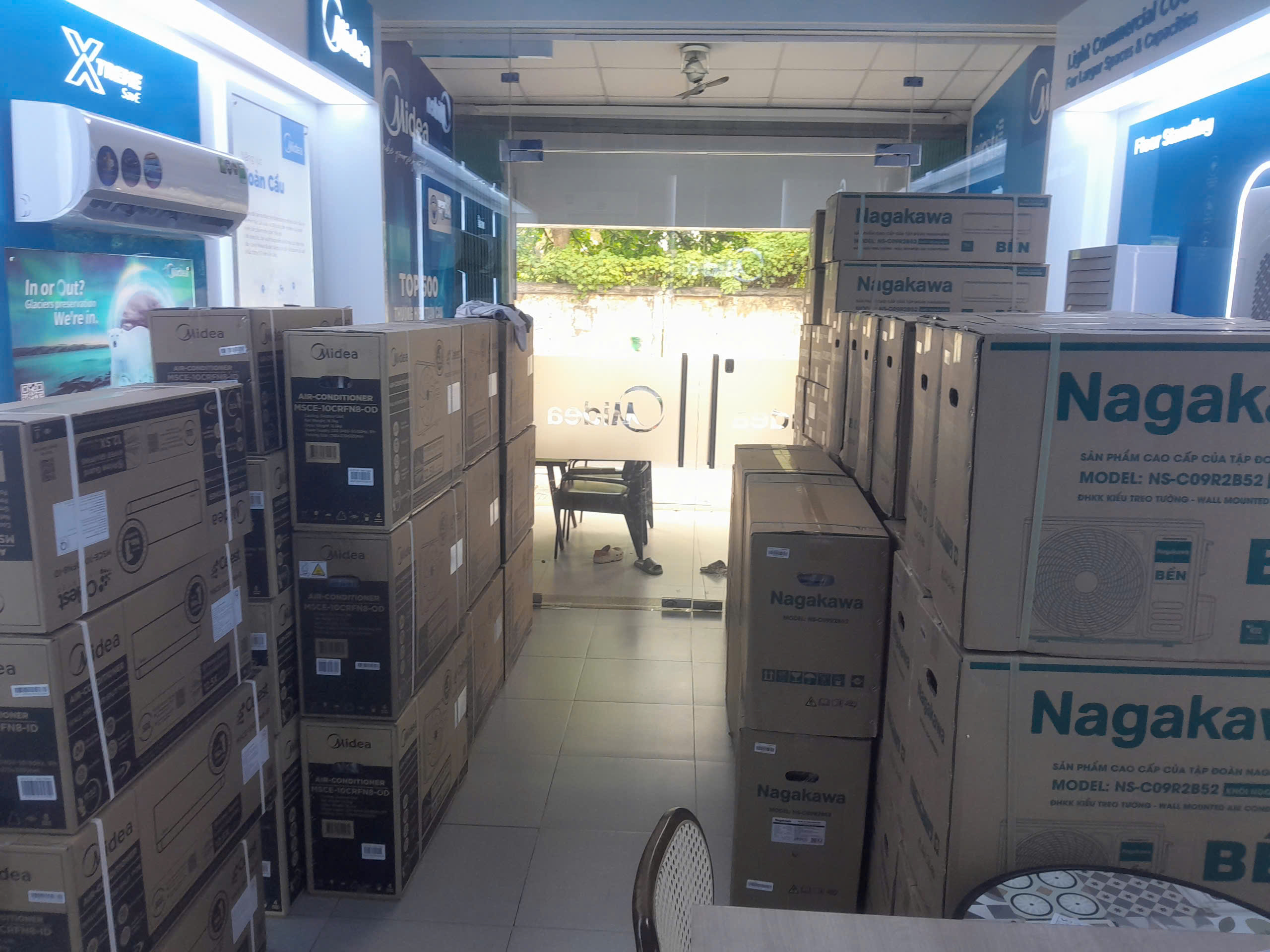 Máy lạnh Midea